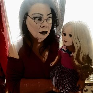 Meet your Posher, Becky